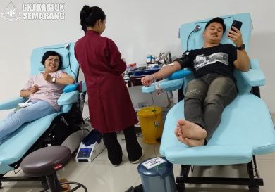 Aksi Donor Darah Warga GKJ Kabluk Bersama RSUD Wongsonegoro